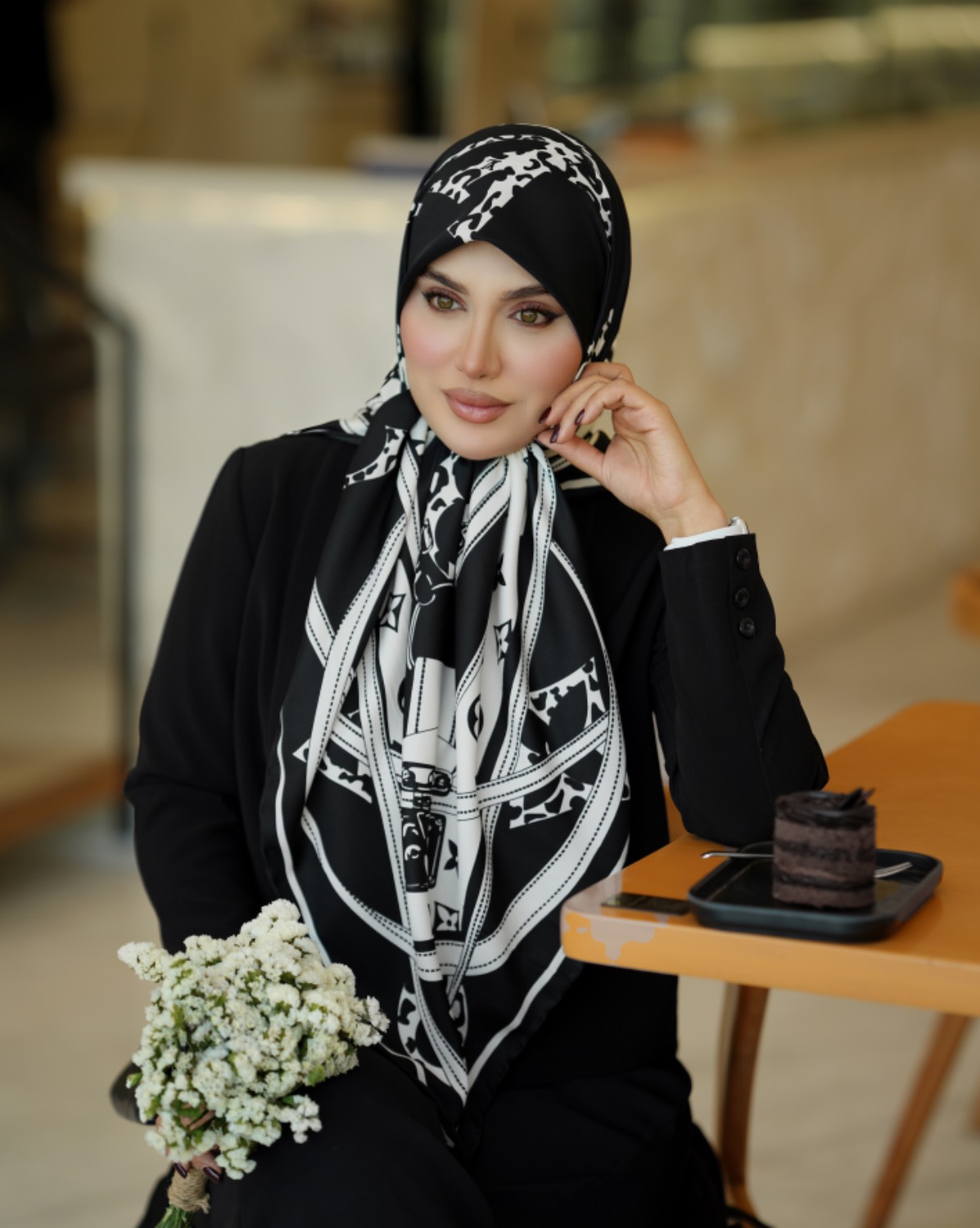 روسری ابریشم توییل 002 مجلسی